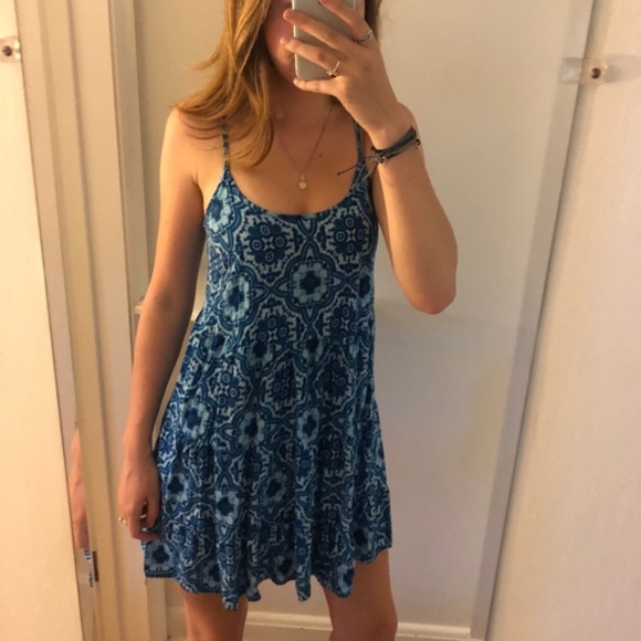 Mossimo Supply Co. Dresses & Skirts - Floral Jada Dress - Tiered Shift Dress
